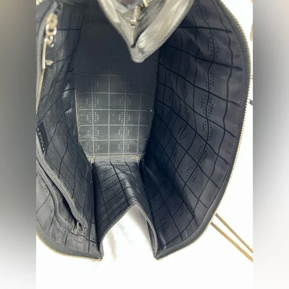 Céline Vintage Structured Tote w/Sculptural Metal Handles, Rare Collector Piece - Picture 9 of 13